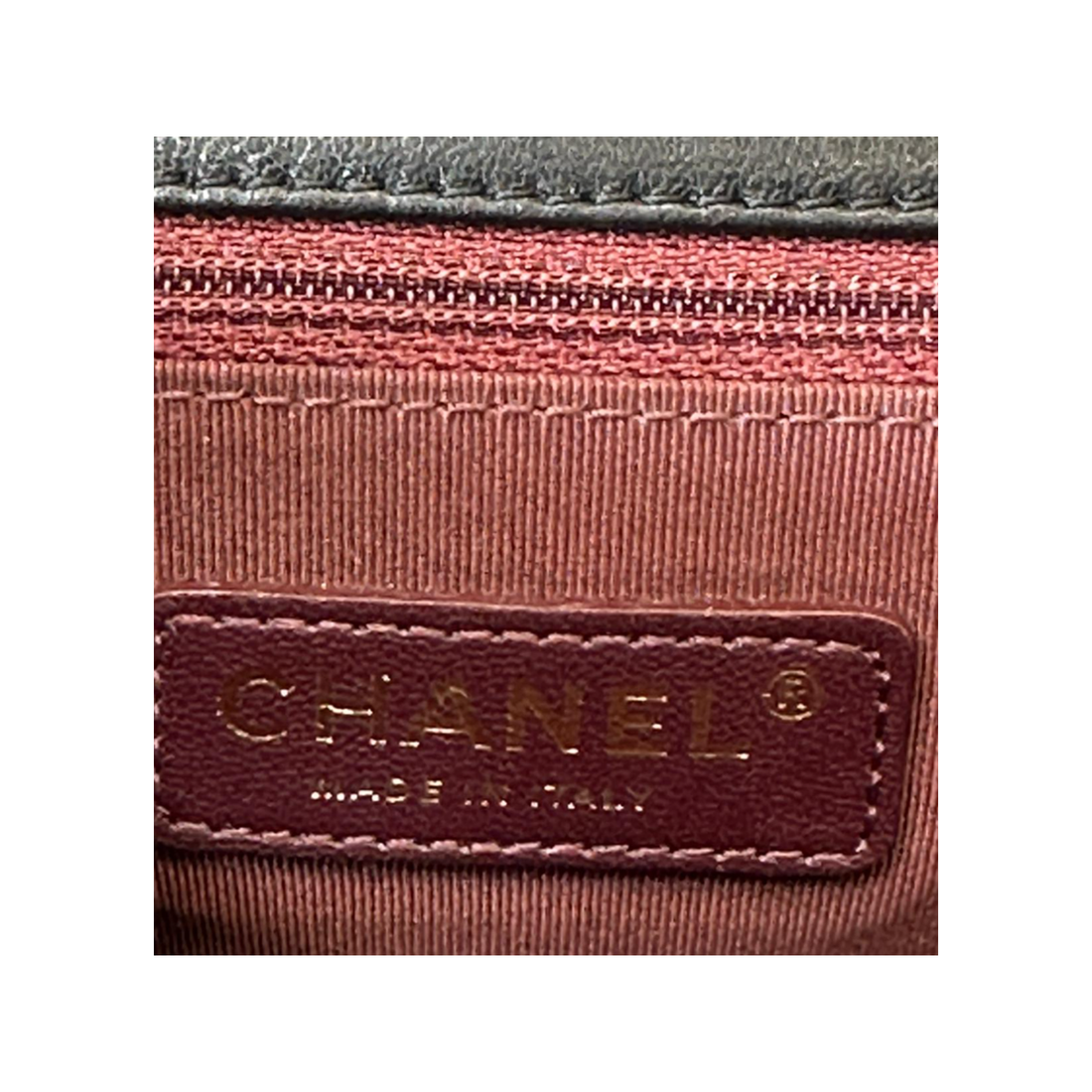 CHANEL DOUBLE FLAP LOGO BADGE IN BLACK