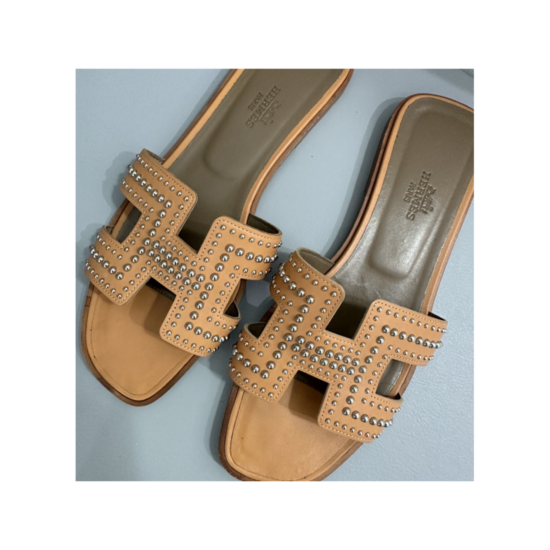 HERMES ORAN SANDAL STUD IN GOLD